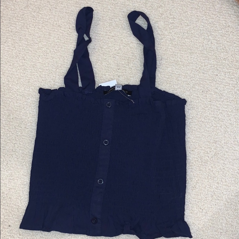 Kendall & Kylie  Crop Top